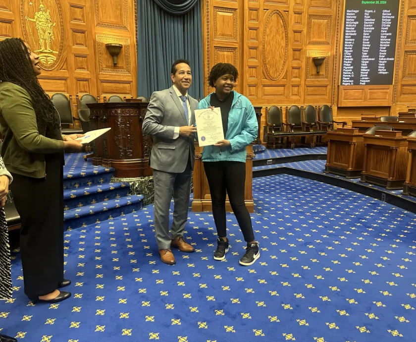 pebell-vo1-ever-artist-massachusetts-state-house